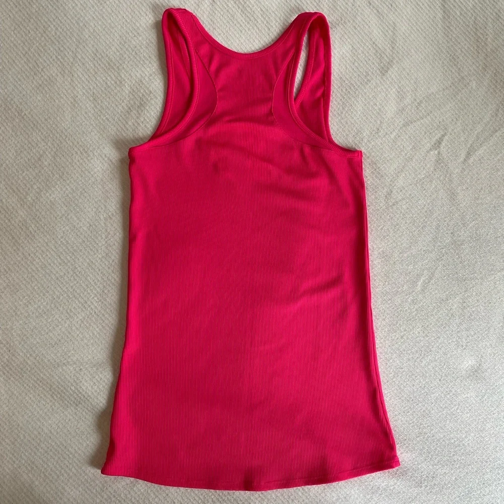 Under Armour Heatgear Tank - Picture 4 of 4